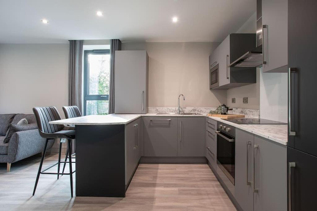 Stunning 2Br Next To The City Airport Bhd - Free Parking Belfast Luaran gambar